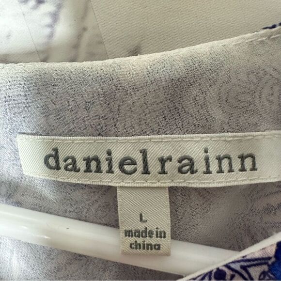 Daniel Rainn large top - Picture 4 of 4